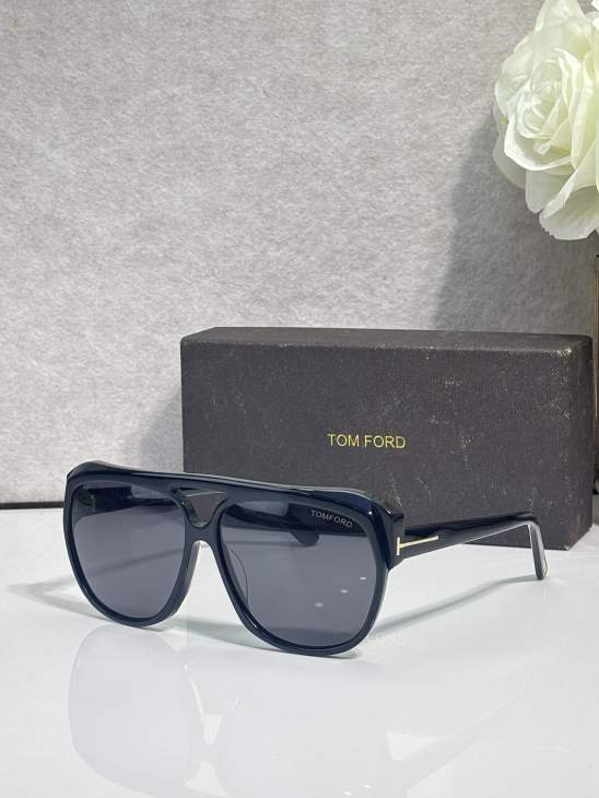 Picture of Tom Ford Sunglasses _SKUfw79760119fw